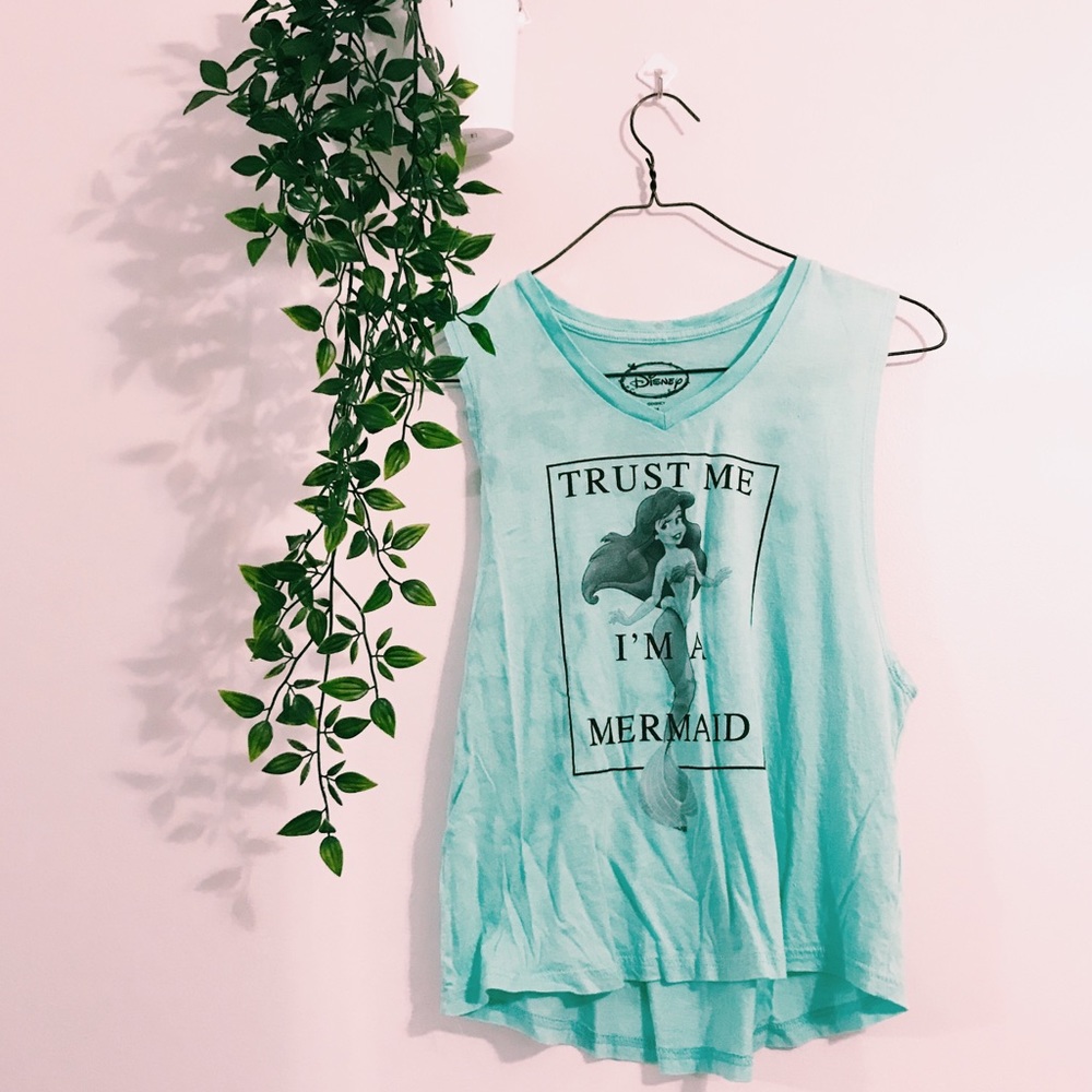 “.. Mermaid” Tank 🌷